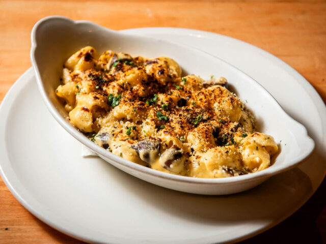 TRUFFLED MAC & CHEESe canteen toronto