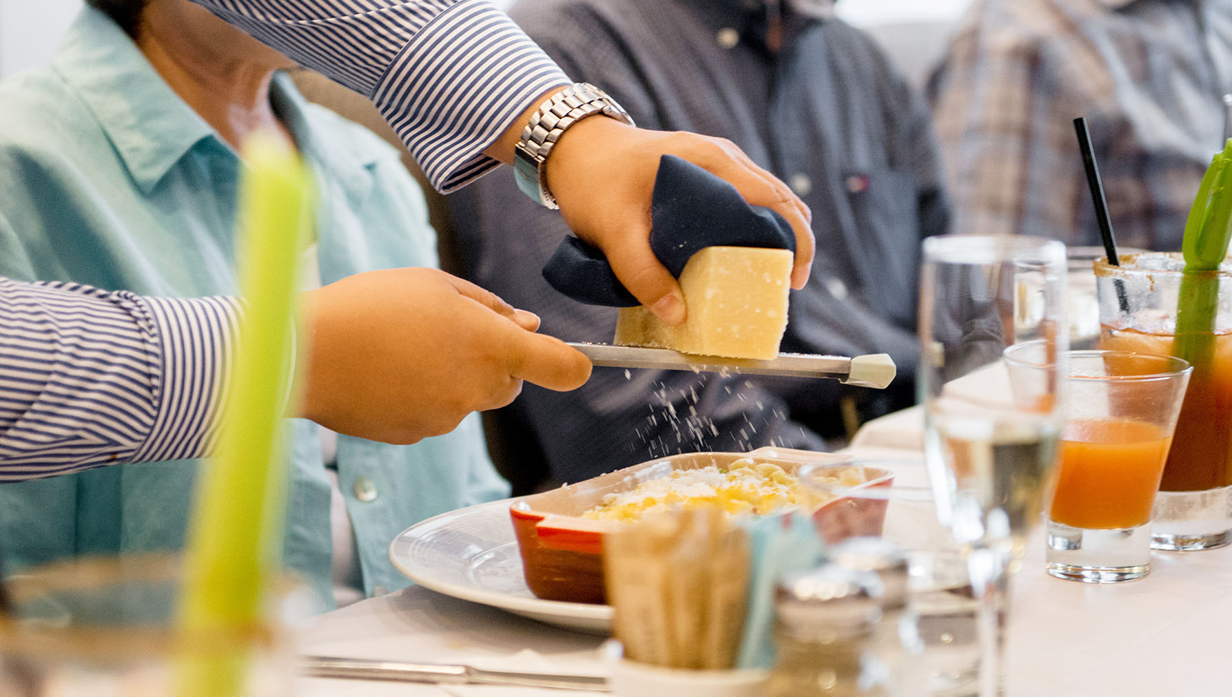 Recipe Mac & Cheese O&B Café Grill Bayview Village