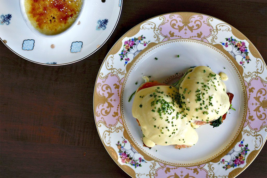 Eggs Benedict